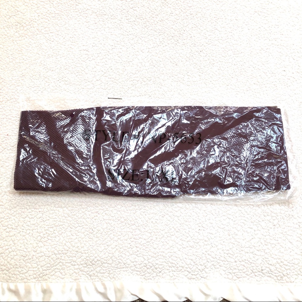 6 HR SALE❗️Diamond Waist Fleece Zenana Leggings - Picture 7 of 7
